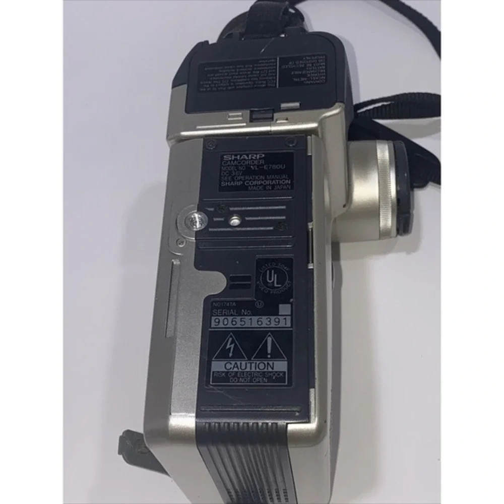 Sharp VL-E780U VIEWCAM Video8 Camcorder‎ + Charger 1 BATTERY! UNTESTED!!!